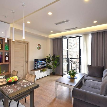 Home4You City Center Apartments Erevan Exterior foto