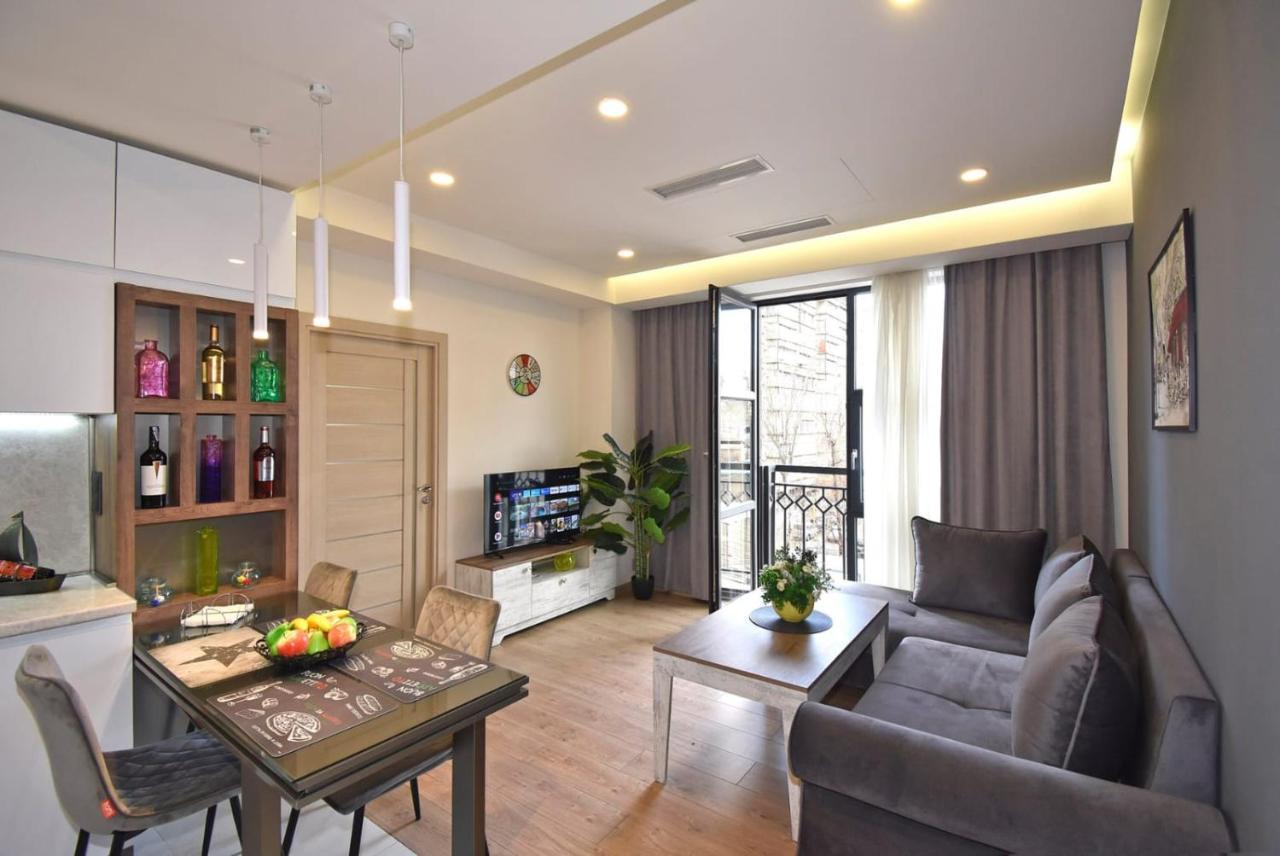 Home4You City Center Apartments Erevan Exterior foto
