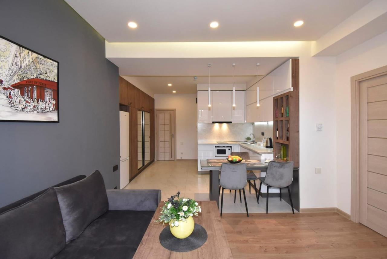 Home4You City Center Apartments Erevan Exterior foto