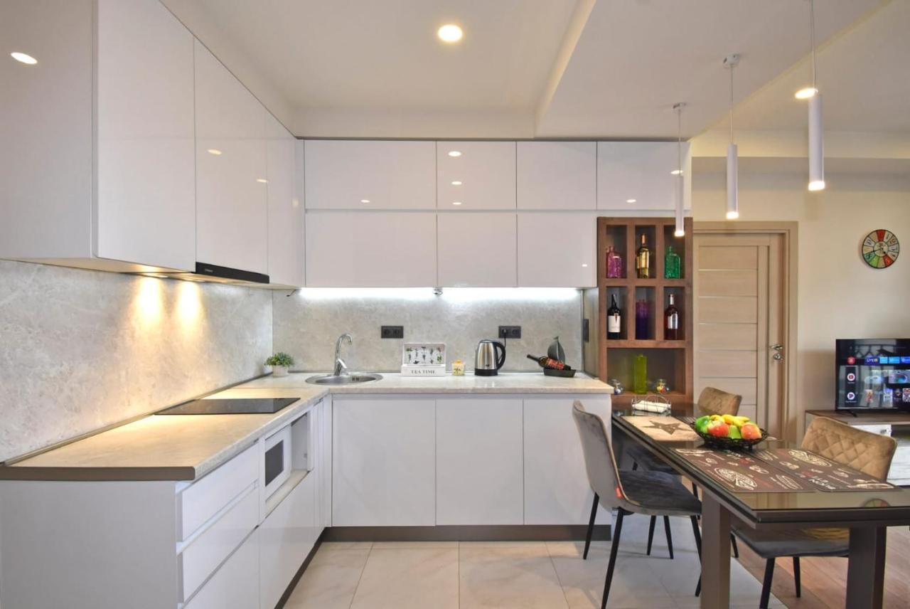 Home4You City Center Apartments Erevan Exterior foto
