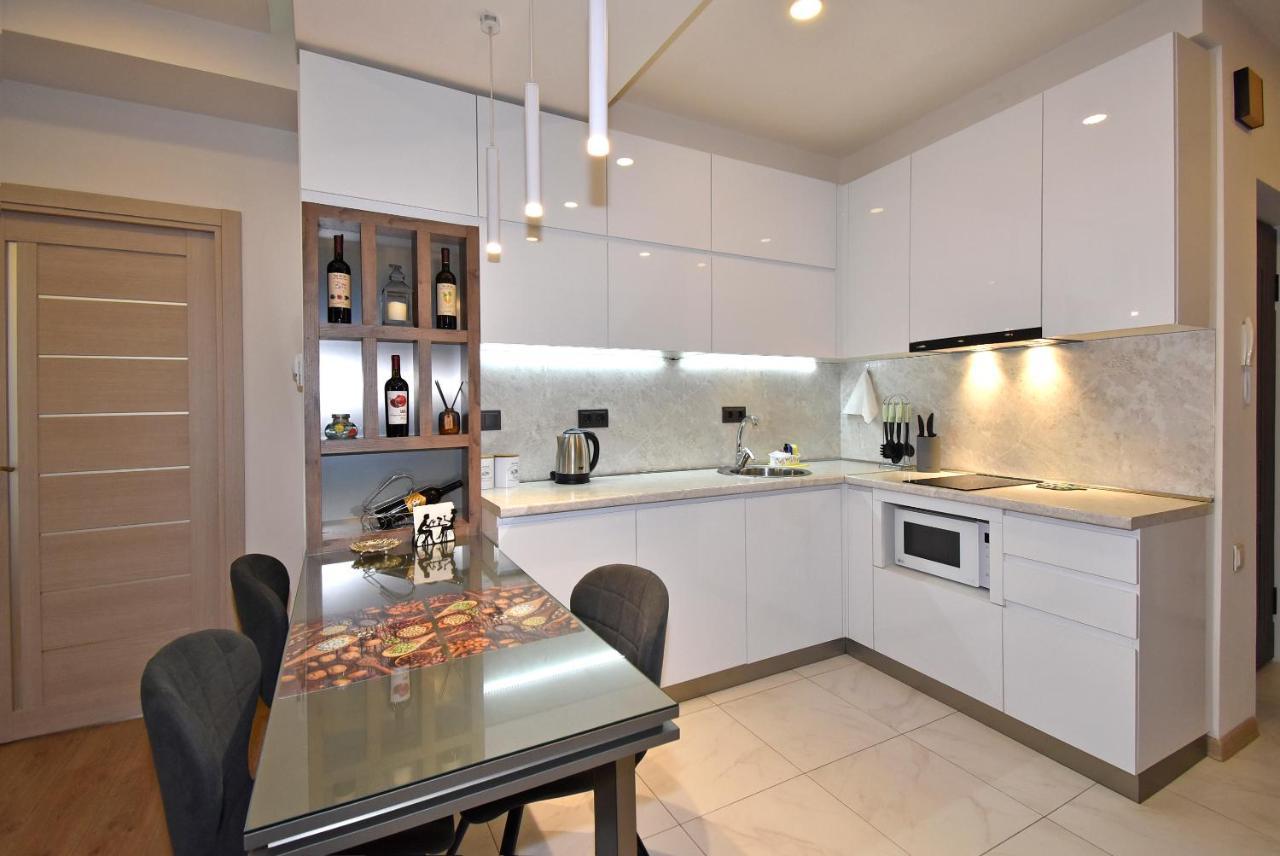 Home4You City Center Apartments Erevan Exterior foto